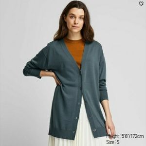 Uniqlo WOMEN EXTRA FINE MERINO V-NECK LONG CARDIGAN